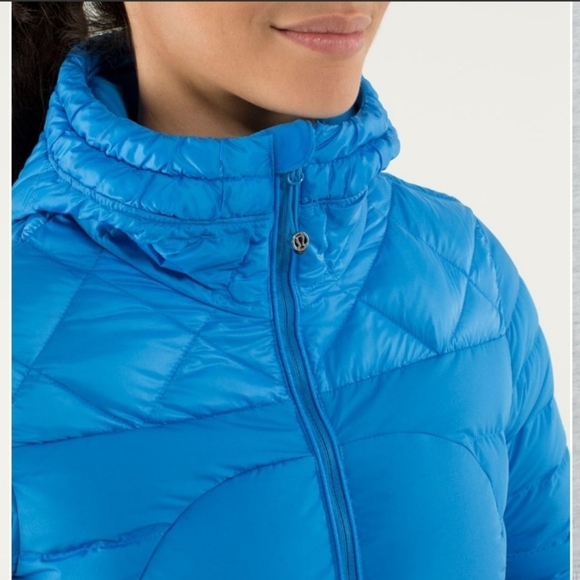 Lululemon Fluffin' Awesome Down Jacket In Cornflower Size 6 - Picture 5 of 10